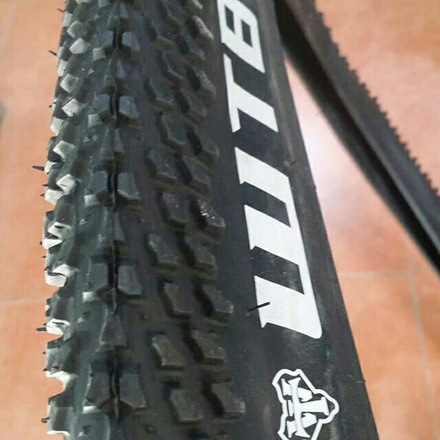 27.5 x 2.0 tires