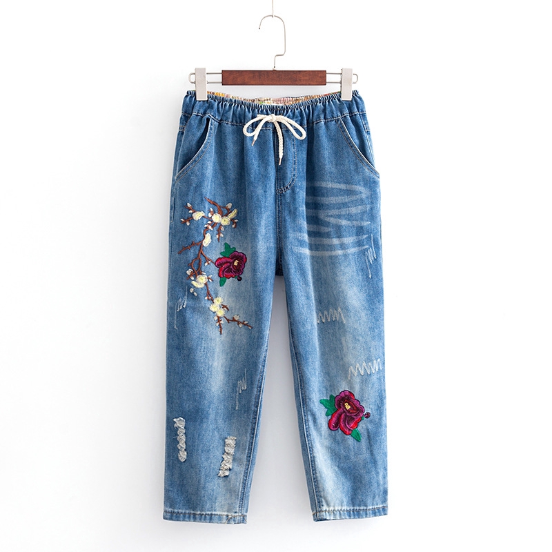 women's plus size cropped jeans