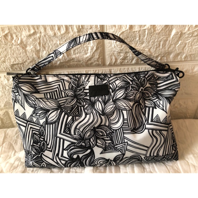 used jujube diaper bag