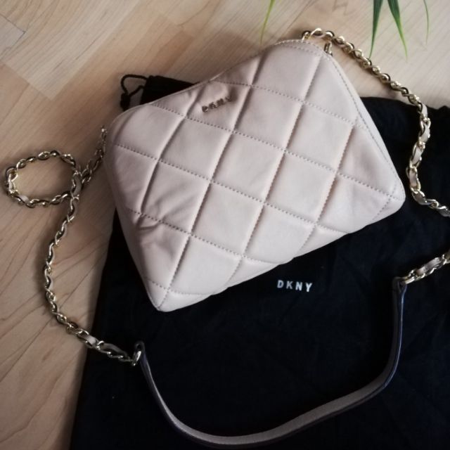 dkny sling bag