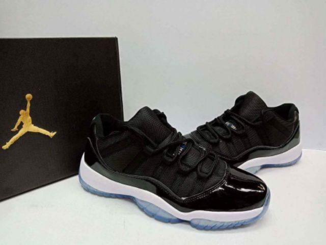 jordan 11 space jam low cut