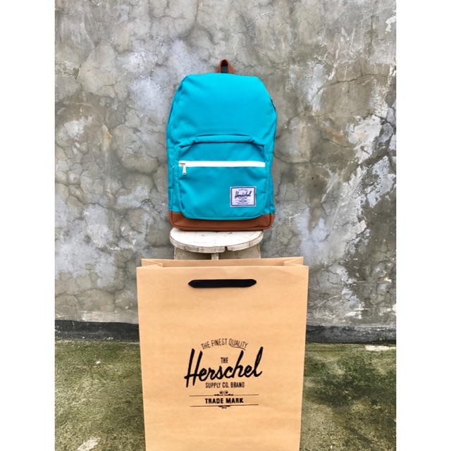 herschel pop quiz liters