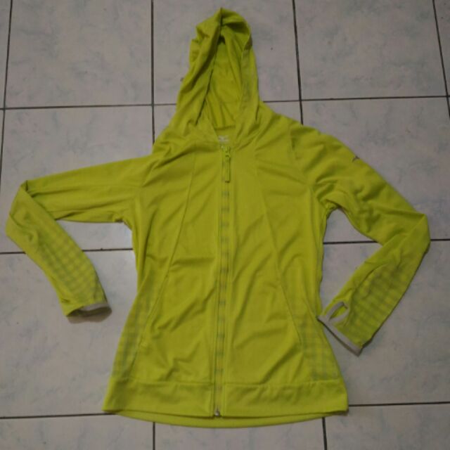 mizuno running jacket