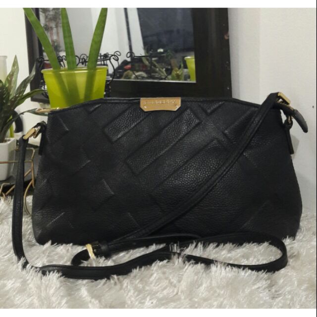 Burberry Sling Bag (PRELOVED) | Shopee Philippines