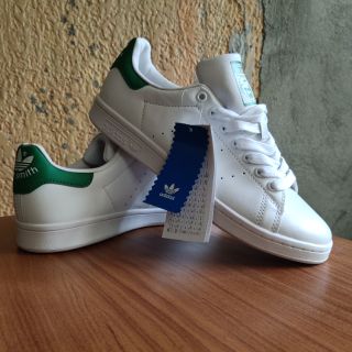Mall Pull Out Shoes  Adidas  WhiteGreen Shopee  Philippines