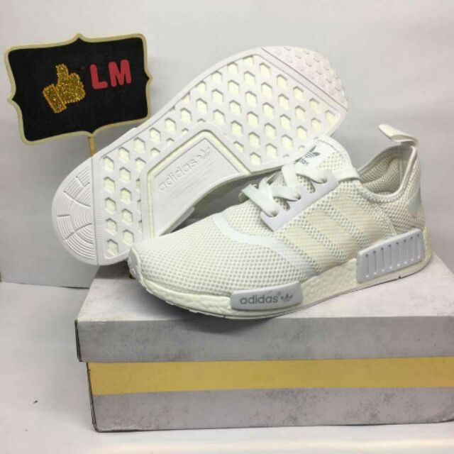adidas nmd triple white