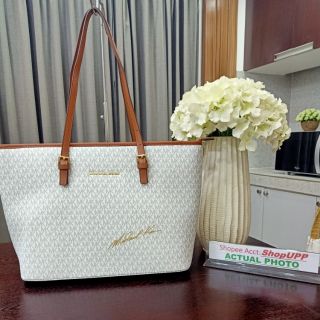 neverfull michael kors