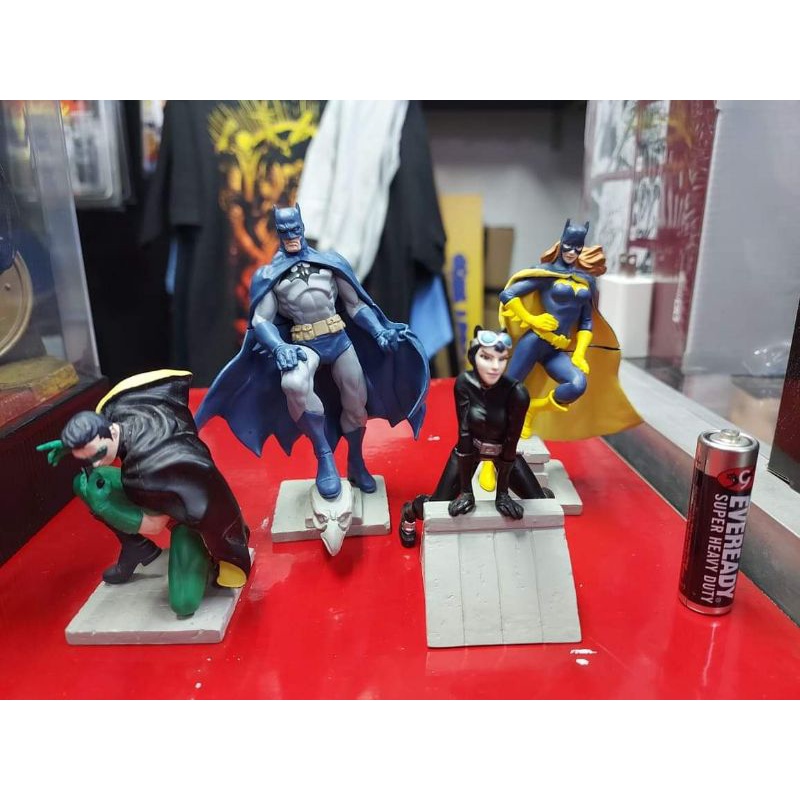 Bandai DC Batman Robin Catwoman Batgirl gashapon set of 4 | Shopee ...