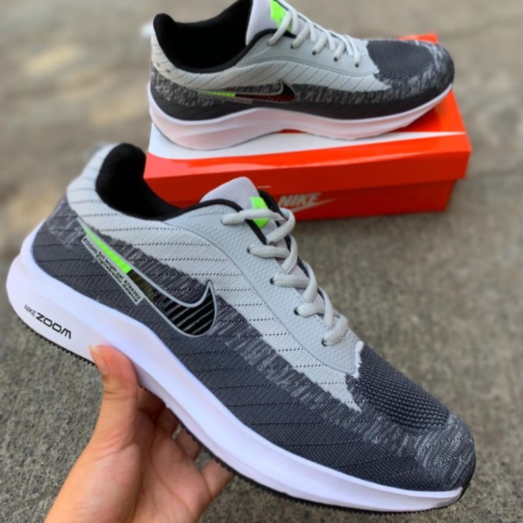 nike zoom low cut