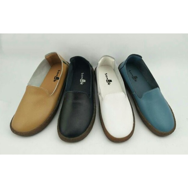 sanuk leather shoes