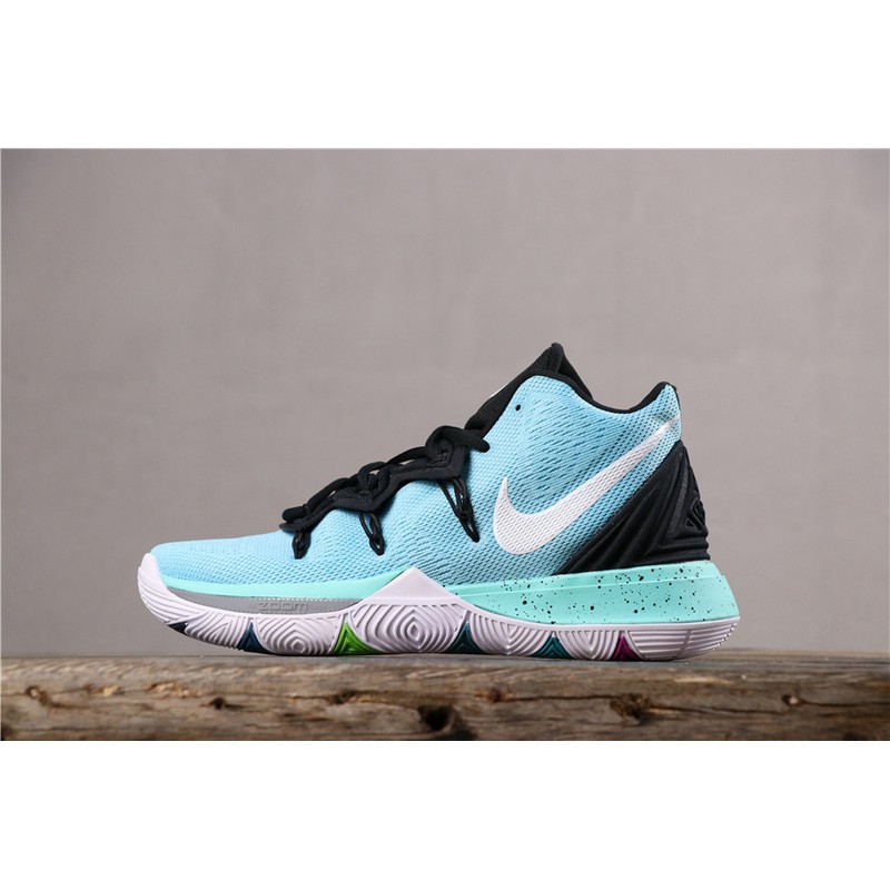 kyrie 5 sky blue