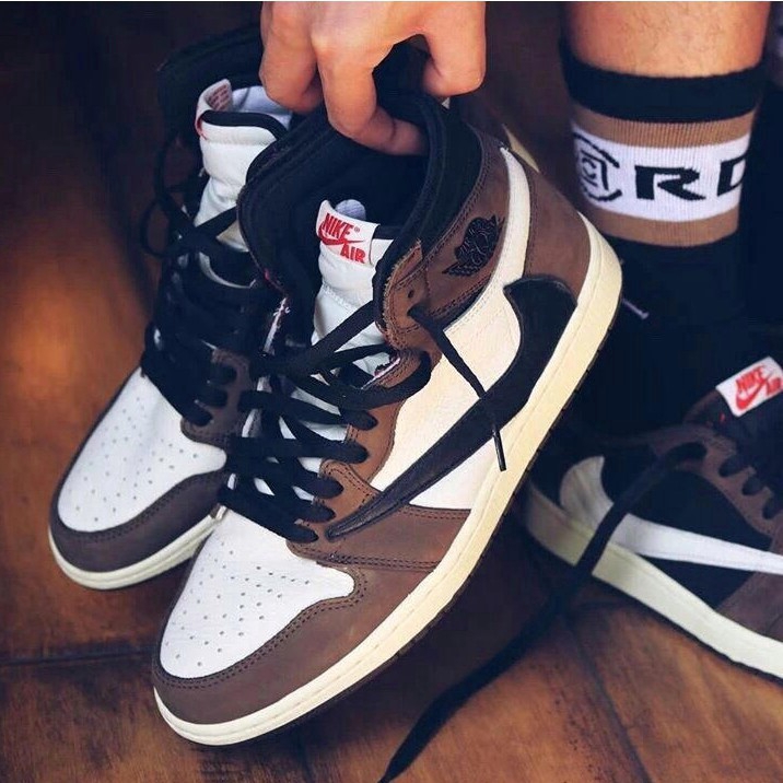 travis scott shoes original price