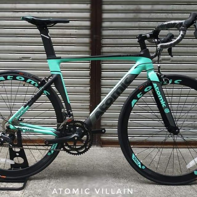 atomic road bike