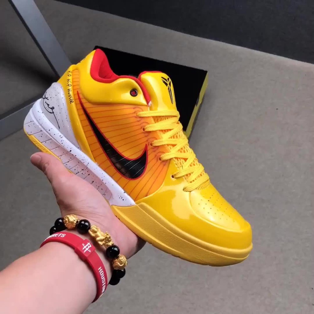 kobe 4 yellow