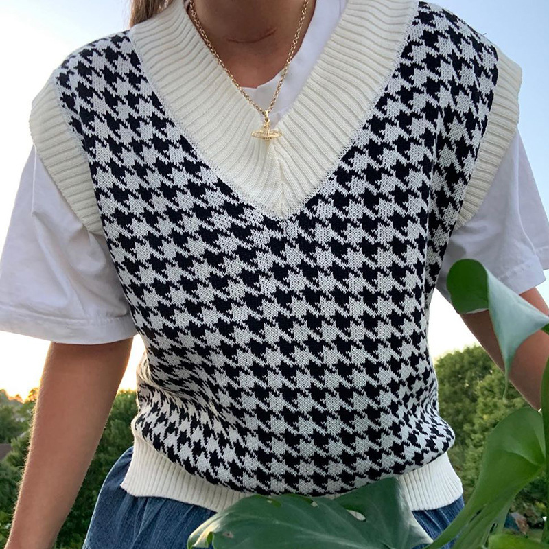 houndstooth v neck vest