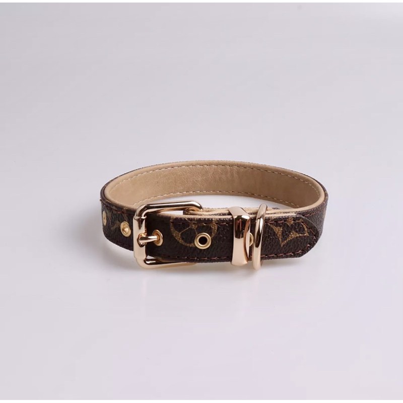 Brown Chewy V Pawtton Collar for Dogs and Cats