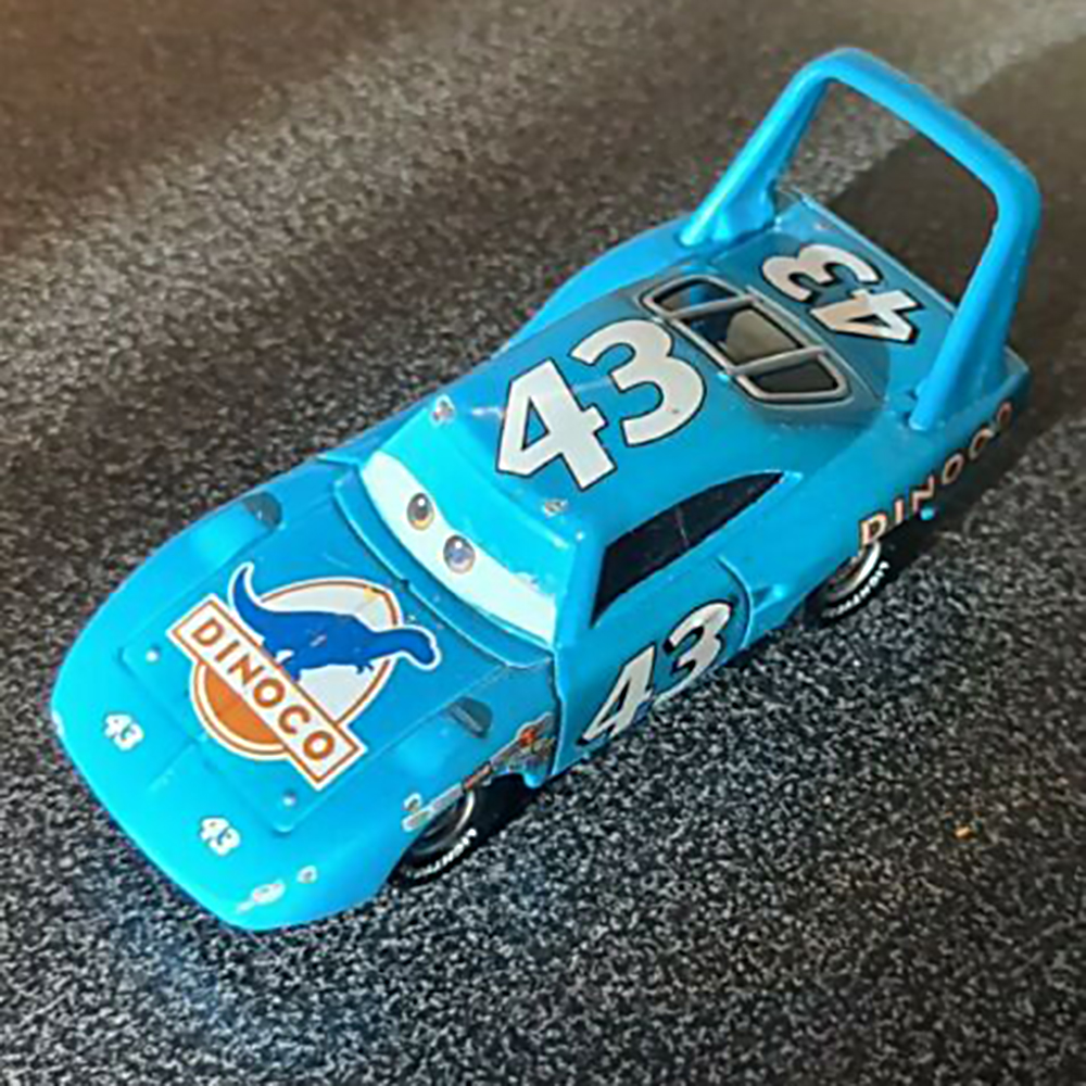 disney-pixar-cars1-no-43-dinoco-the-king-1-55-diecast-metal-car-toy