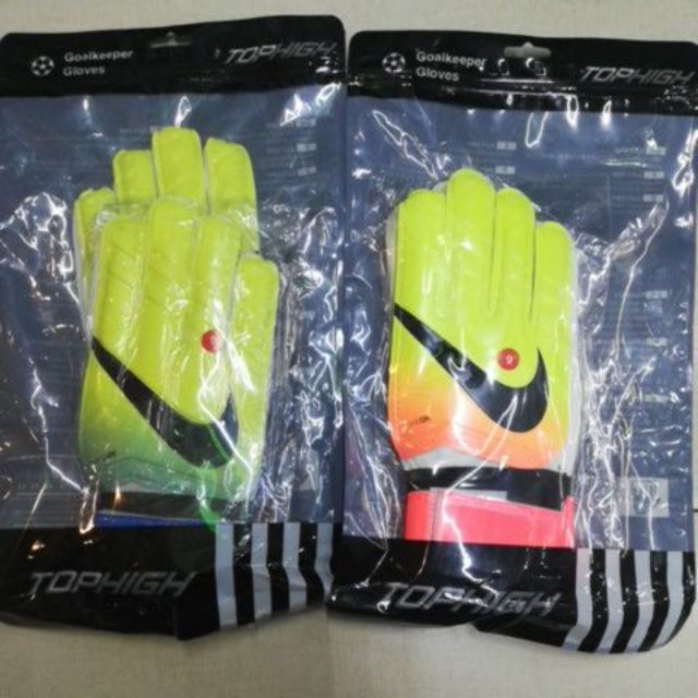 goalkeeper gloves size 9