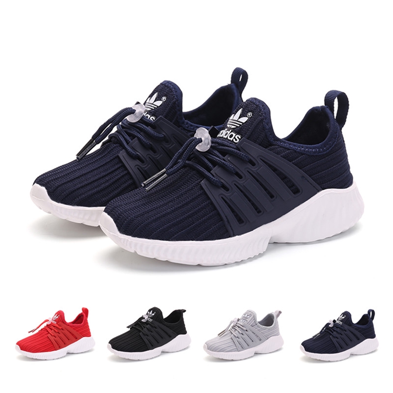 kids sports shoes