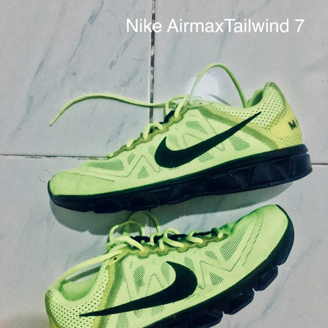 nike tailwind 7 price