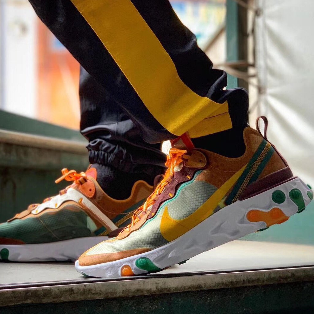 nike react element transparent