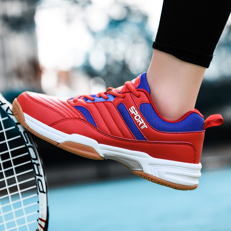 tennis shoes for badminton