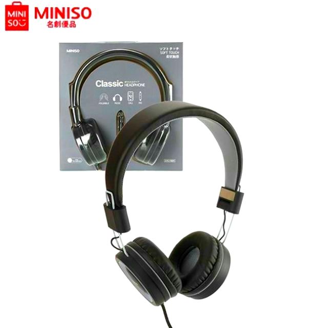 headphones with microphone