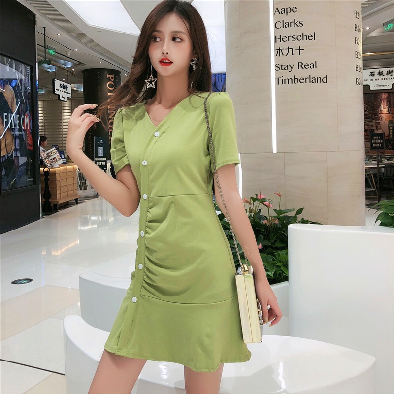 green dress style