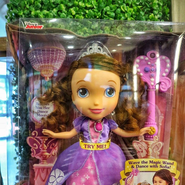 sofia the first magic dancing doll