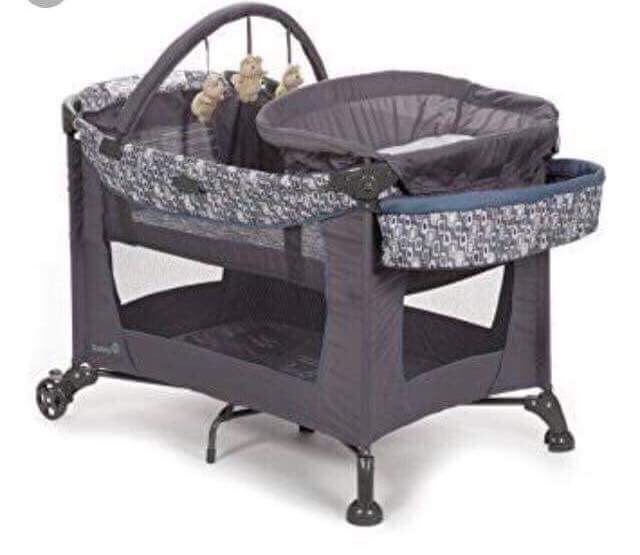 sm baby crib price