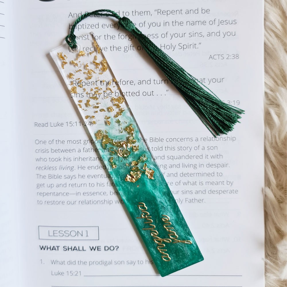 Handcrafted bookmark Personalize Token Epoxy Resin Bookmarks Customize