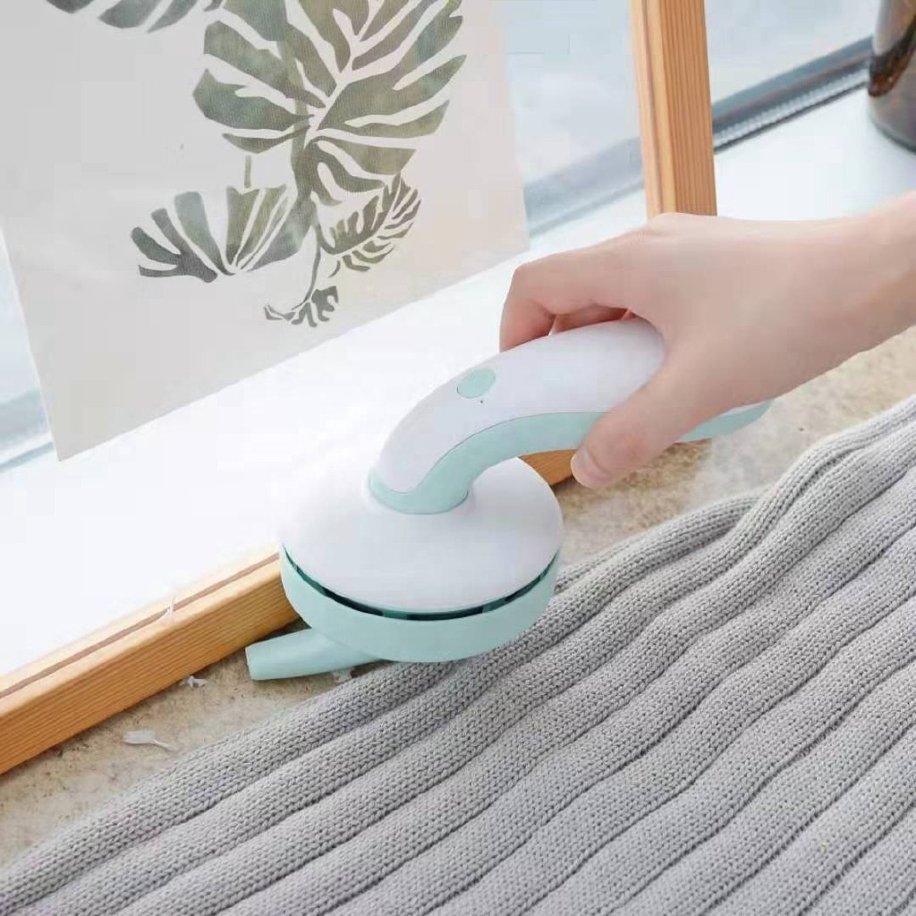 C500 Portable Mini Wireless Dust Sweeper Office Desktop Clean Machine Table  Vacuum Cleaner | Shopee Philippines