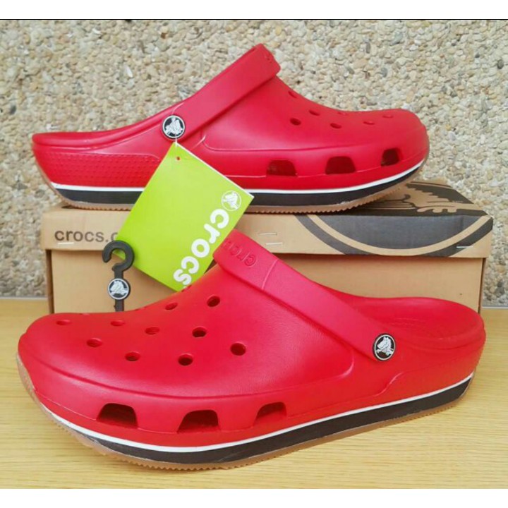 crocs red clogs