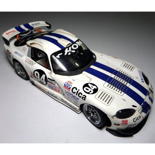 autoart dodge challenger