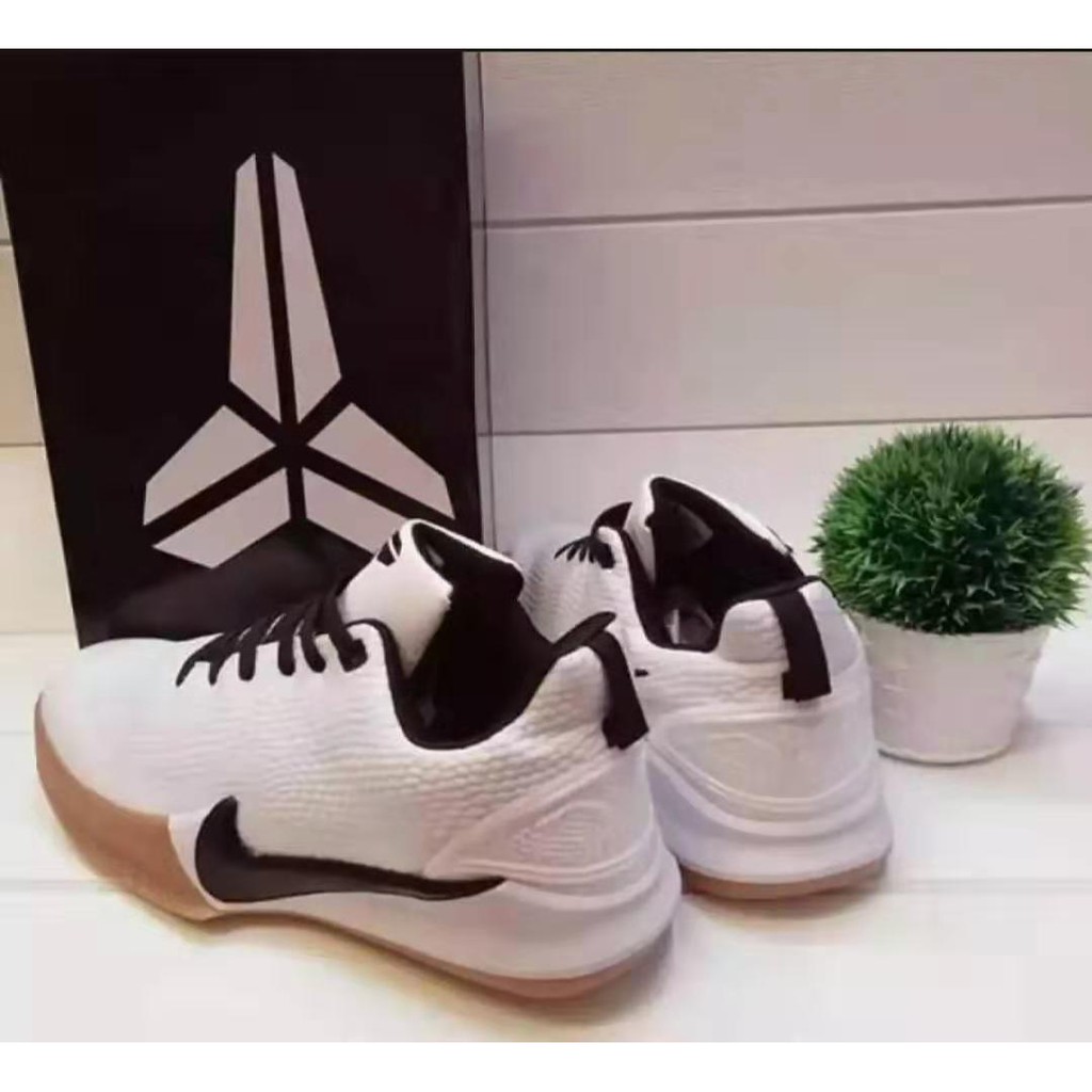 mamba focus shoes white