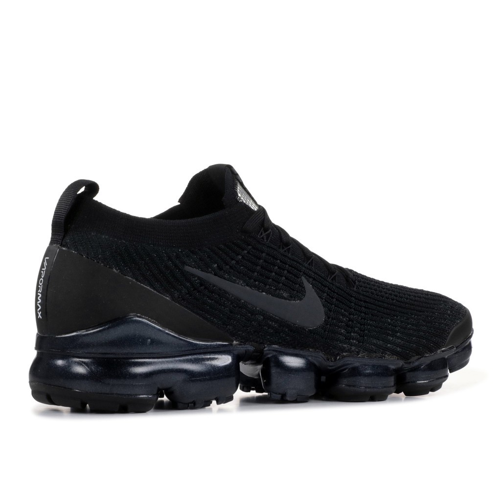 vapormax flyknit triple black