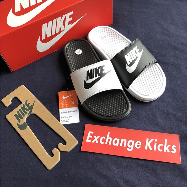 nike benassi mismatch