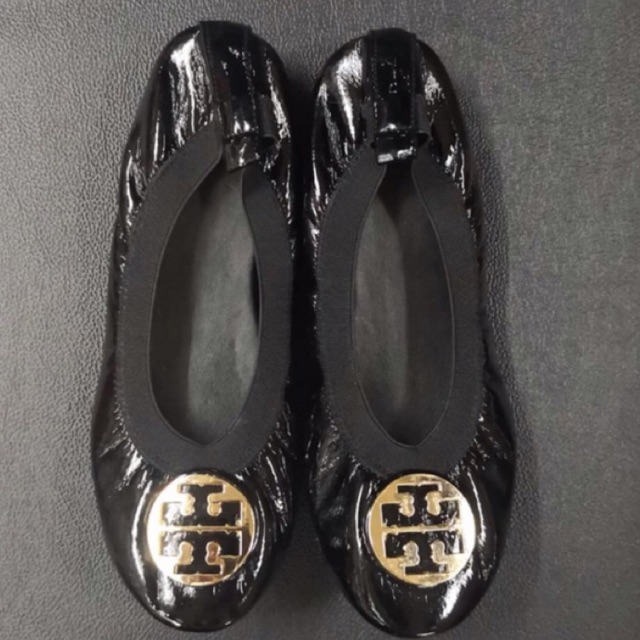 where are tory burch shoes made