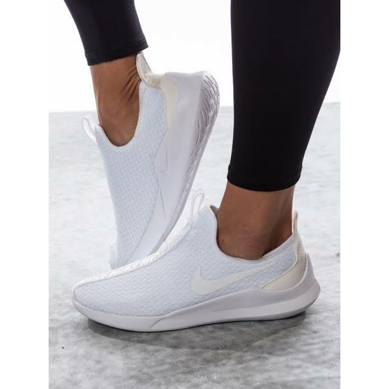 viale nike slip on