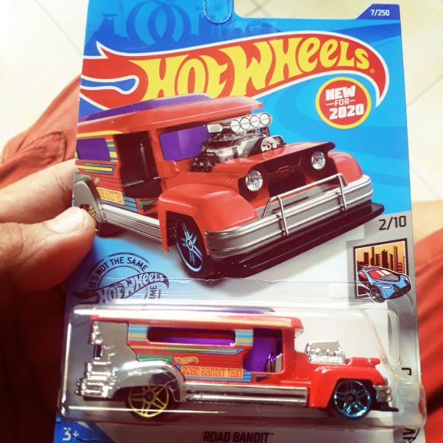 hot wheels road bandit red