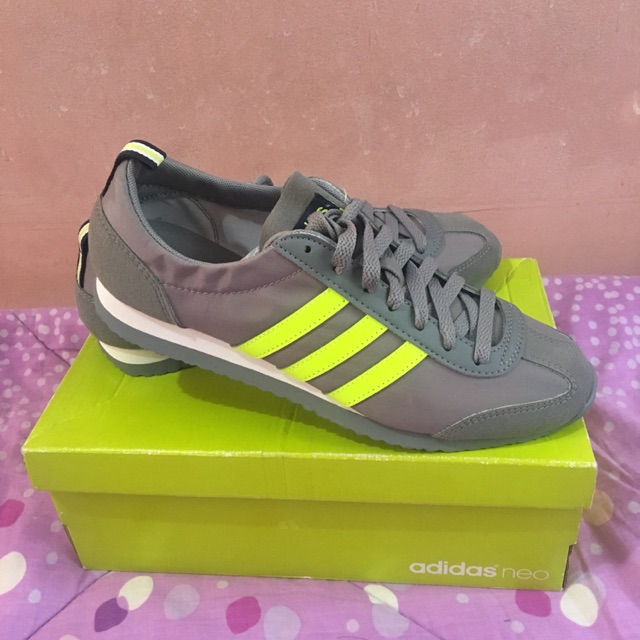 adidas neo jog