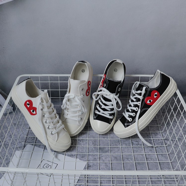 cdg play chuck taylor