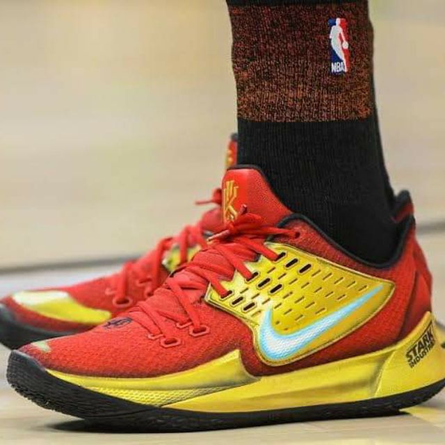 NIKE KYRIE LOW 2 (IRON MAN STARK 