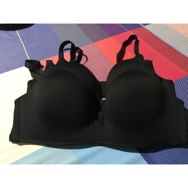 uniqlo bra philippines