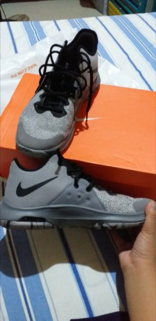 nike air versatile 3 price