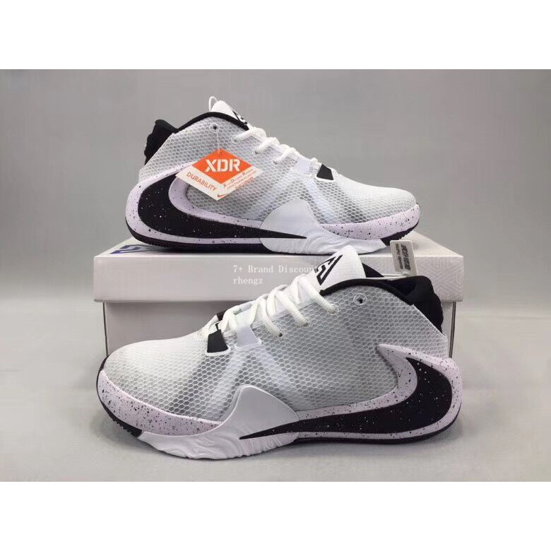 giannis antetokounmpo basketball shoes