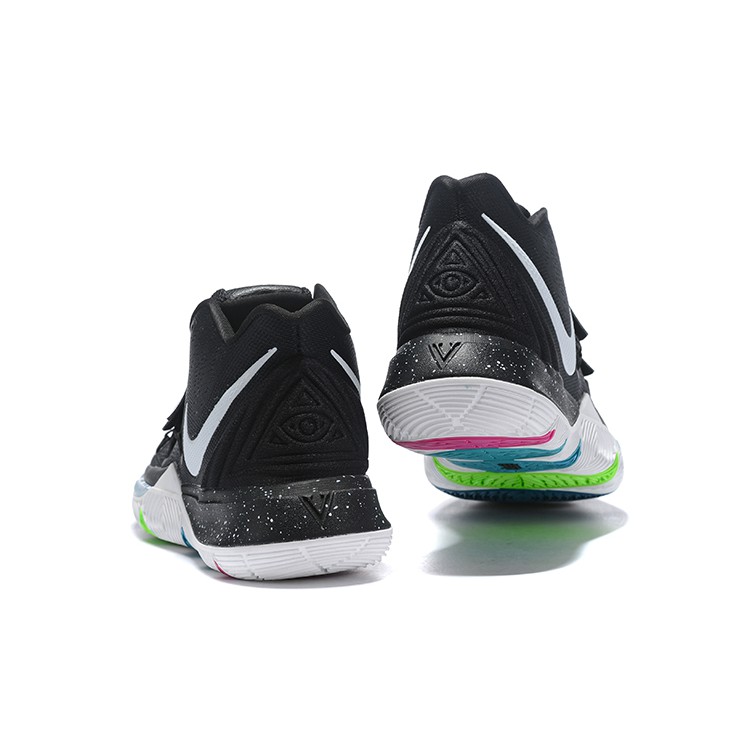 kyrie 5 black magic