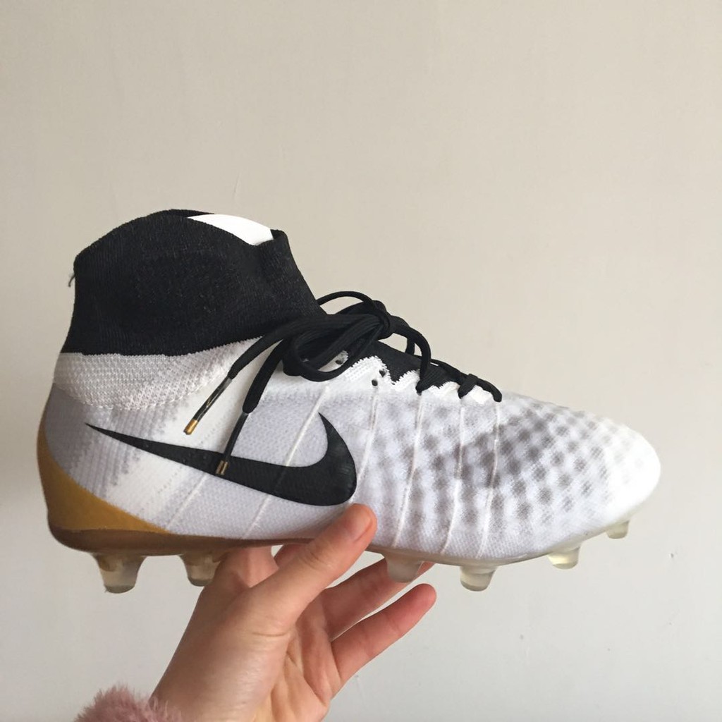 Nike Magista Opus FG M nner Firm Boden Fu ball Stud Gift