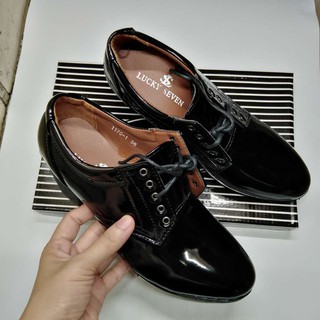 female security guard shoes