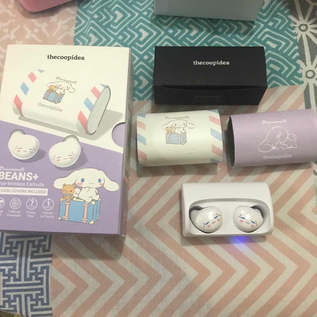 cinnamoroll earbuds